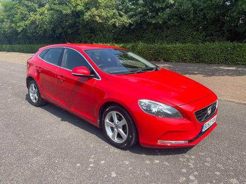 Volvo V40 Hatchback 1.6 D2 SE Nav Powershift Euro 5 (s/s) 5dr