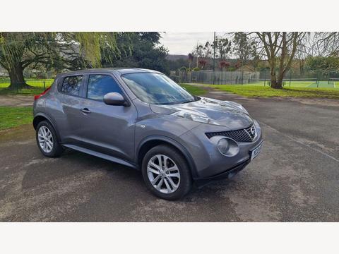 Nissan Juke SUV 1.6 Acenta Premium Euro 5 (s/s) 5dr