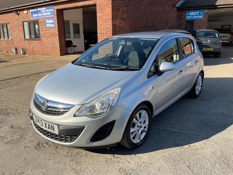 Vauxhall Corsa Hatchback 1.2i ecoFLEX 16V Exclusiv Euro 5 (s/s) 5dr (A/C)