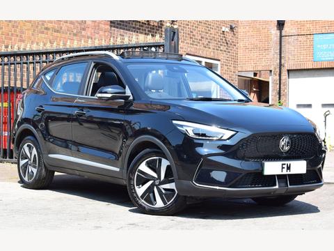 MG MG ZS SUV 51.1kWh Trophy Auto 5dr