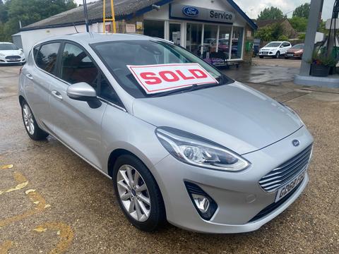 Ford Fiesta Hatchback 1.0T EcoBoost Titanium Euro 6 (s/s) 5dr