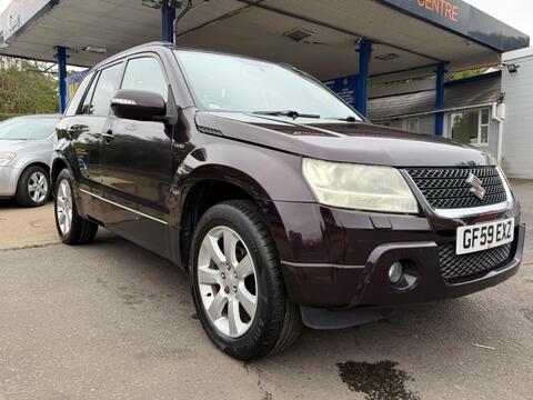 Suzuki Grand Vitara SUV 1.9 DDiS SZ5 4WD Euro 4 5dr