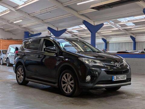 Toyota RAV4 SUV 2.0 D-4D Invincible 2WD Euro 5 (s/s) 5dr