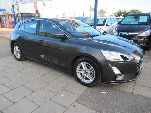 Ford Focus Hatchback 1.0T EcoBoost Zetec Euro 6 (s/s) 5dr