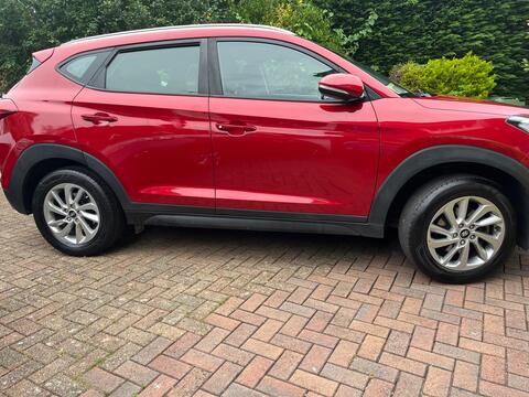 Hyundai TUCSON SUV 1.6 GDi Blue Drive SE Euro 6 (s/s) 5dr