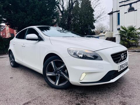 Volvo V40 Hatchback 1.6 D2 R-Design Powershift Euro 5 (s/s) 5dr