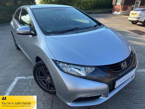 Honda Civic Hatchback 1.8 i-VTEC Ti Euro 5 (s/s) 5dr