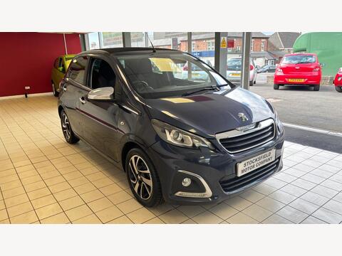 Peugeot 108 Hatchback 1.2 VTi PureTech Allure Top! Euro 5 5dr