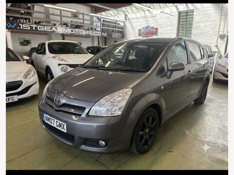Toyota Corolla Verso MPV 2.2 D-4D SR 5dr