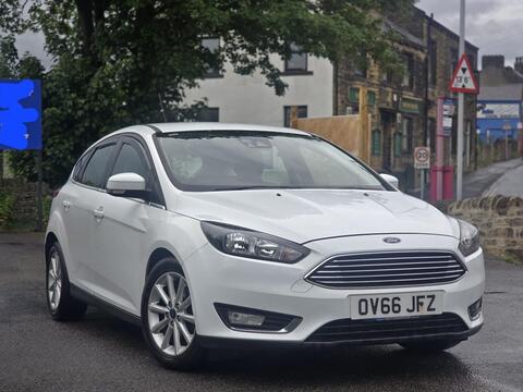 Ford Focus Hatchback 1.0T EcoBoost Titanium Euro 6 (s/s) 5dr