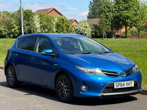 Toyota Auris Hatchback 1.8 VVT-h Icon Plus CVT Euro 5 (s/s) 5dr