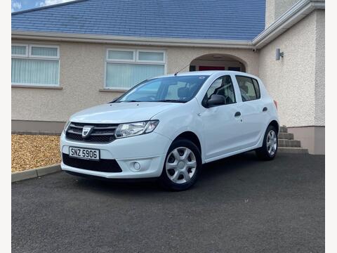 Dacia Sandero Hatchback 0.9 TCe Ambiance Euro 5 5dr