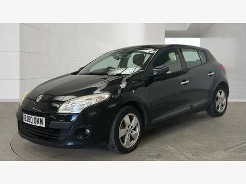Renault Megane Hatchback 1.6 16V Dynamique TomTom Euro 5 5dr