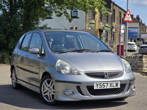Honda Jazz Hatchback 1.4 i-DSI Sport CVT-7 5dr