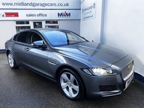 Jaguar XF Saloon 2.0i Portfolio Auto Euro 6 (s/s) 4dr