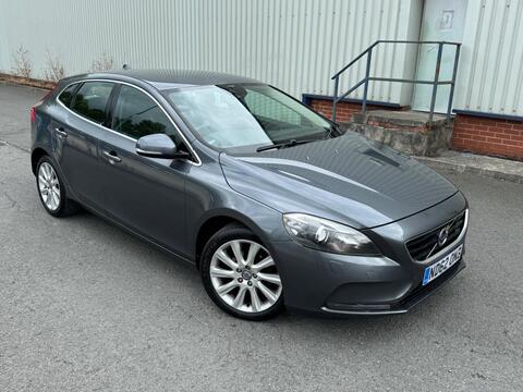 Volvo V40 Hatchback 1.6 D2 SE Lux Euro 5 (s/s) 5dr