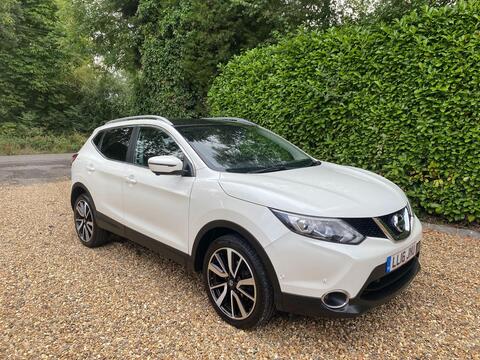 Nissan Qashqai SUV 1.2 DIG-T Tekna 2WD Euro 6 (s/s) 5dr