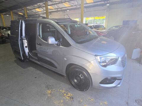 Vauxhall Combo Panel Van 1.6 Turbo D 2300 Sportive L2 H1 Euro 6 (s/s) 4dr