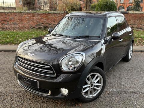 MINI Countryman SUV 2.0 Cooper D Auto Euro 5 5dr