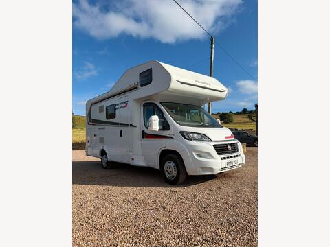 Weinsberg CaraHome Motorhome Motorhome Off Grid Camper Campervan