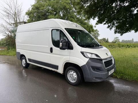 Peugeot Boxer Panel Van 2.0 BlueHDi 335 Professional L2 H2 Euro 6 5dr