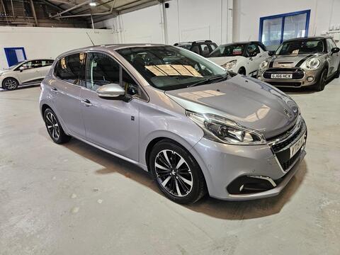 Peugeot 208 Hatchback 1.2 PureTech Tech Edition Euro 6 (s/s) 5dr