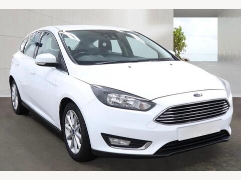 Ford Focus Hatchback 1.6 Titanium Powershift Euro 6 5dr
