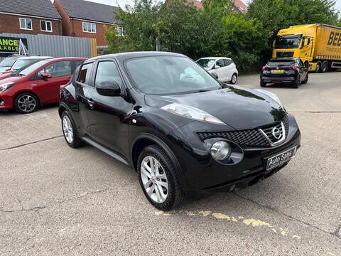 Nissan Juke SUV 1.6 DIG-T Tekna CVT 4WD Euro 5 5dr