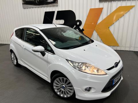 Ford Fiesta Hatchback 1.6 Titanium 3dr