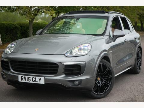 Porsche Cayenne SUV 4.2 TD V8 S TiptronicS 4WD Euro 5 (s/s) 5dr