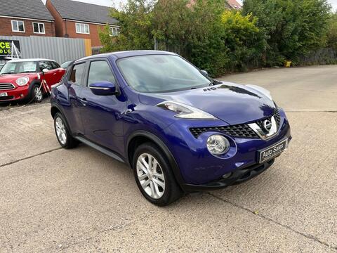 Nissan Juke SUV 1.2 DIG-T N-Connecta Euro 6 (s/s) 5dr
