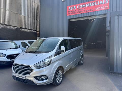 Ford Tourneo Custom Minibus 2.0 320 EcoBlue Titanium L2 Euro 6 (s/s) 5dr