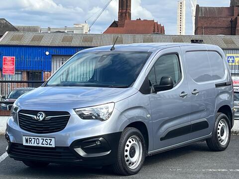 Vauxhall Combo Panel Van 1.5 Turbo D 2000 Edition Auto L1 H1 Euro 6 (s/s) 4dr