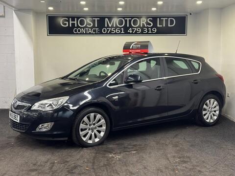 Vauxhall Astra Hatchback 2.0 CDTi ecoFLEX SE Euro 5 (s/s) 5dr