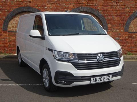 Volkswagen Transporter Panel Van 2.0 TDI T28 Highline FWD SWB Euro 6 (s/s) 5dr