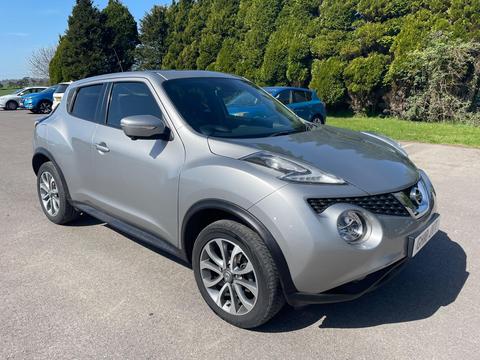 Nissan Juke SUV 1.2 DIG-T Tekna Euro 6 (s/s) 5dr