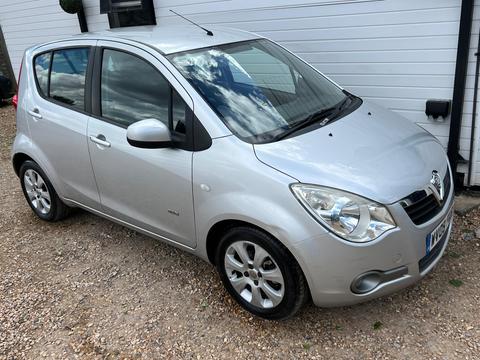 Vauxhall Agila MPV 1.2 16V Design Euro 4 5dr