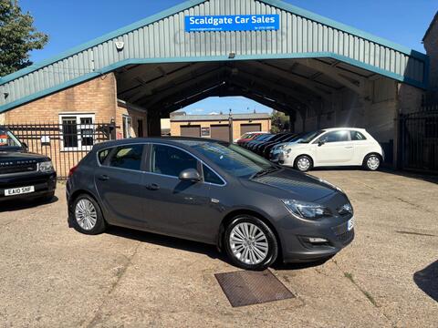 Vauxhall Astra Hatchback 1.4i Excite Euro 6 5dr