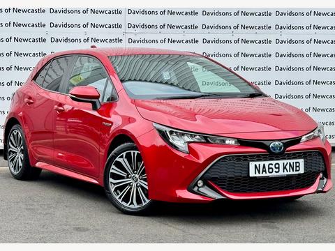 Toyota Corolla Hatchback 1.8 VVT-h Design CVT Euro 6 (s/s) 5dr
