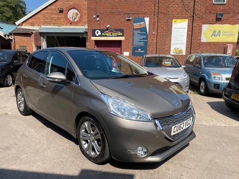 Peugeot 208 Hatchback 1.6 VTi Allure Auto Euro 5 5dr