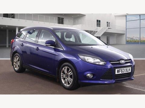 Ford Focus Estate 1.0T EcoBoost Titanium Navigator Euro 5 (s/s) 5dr