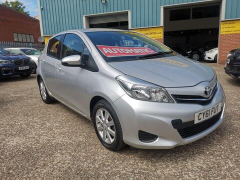 Toyota Yaris Hatchback 1.33 Dual VVT-i TR Multidrive S Euro 5 5dr