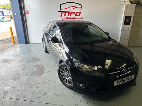 Ford Focus Hatchback 1.6 TDCi Titanium Euro 5 (s/s) 5dr