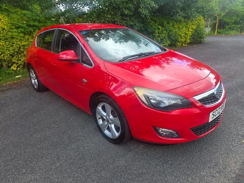 Vauxhall Astra Hatchback 1.6 16v SRi Euro 5 5dr