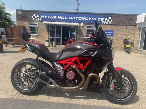 Ducati Diavel Custom Cruiser 1198 Carbon Euro 3