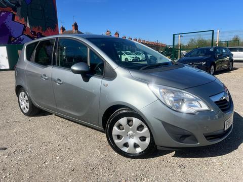 Vauxhall Meriva MPV 1.4 16V Exclusiv Euro 5 5dr