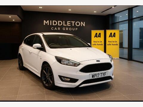 Ford Focus Hatchback 1.0T EcoBoost ST-Line Euro 6 (s/s) 5dr
