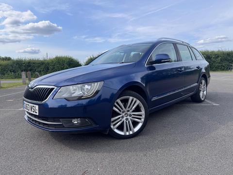 Skoda Superb Estate 1.8 TSI Elegance DSG Euro 5 5dr