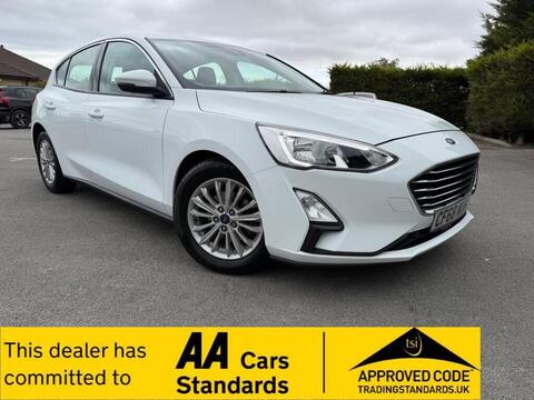 Ford Focus Hatchback 1.0T EcoBoost Titanium Euro 6 (s/s) 5dr