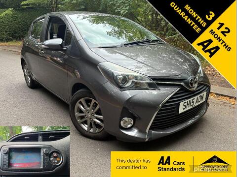 Toyota Yaris Hatchback 1.33 Dual VVT-i Icon Euro 5 5dr Euro 5